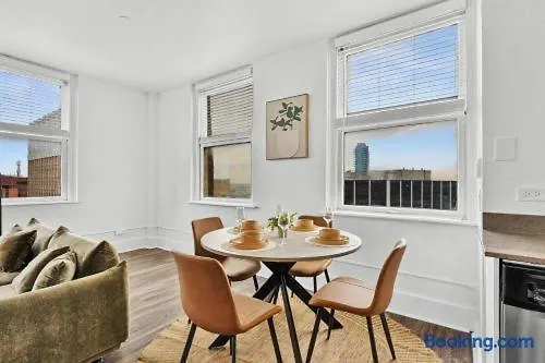 Elegant 2bd In Dt Worth W/ Parking/gym - Apartment